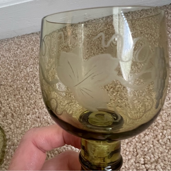Vintage Etched Crystal German Roemer Wine Glasses, Olive Green - Picture 10 of 10